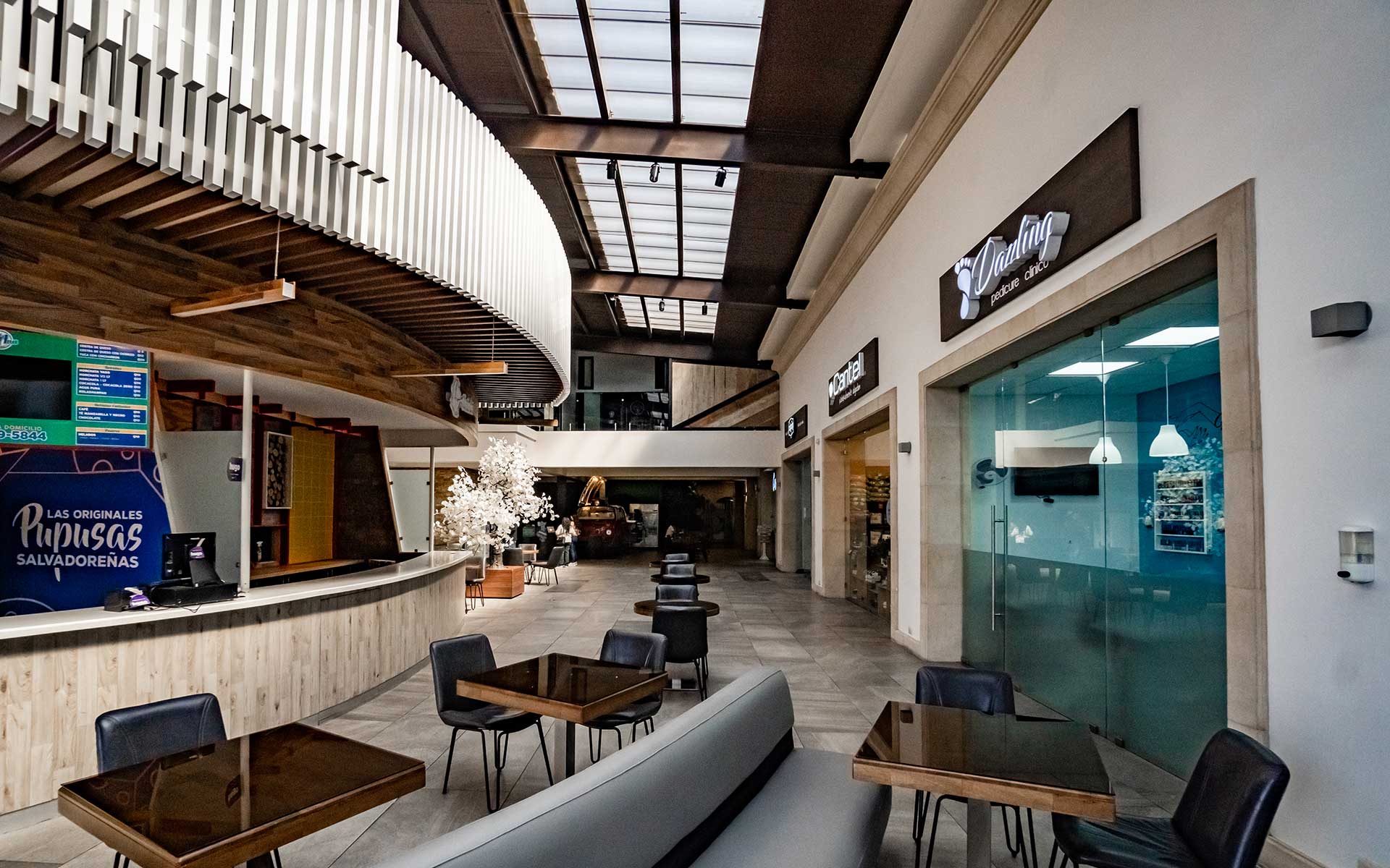 Blu Plaza